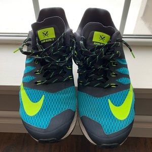 Nike Zoom Elite 7 running shoes